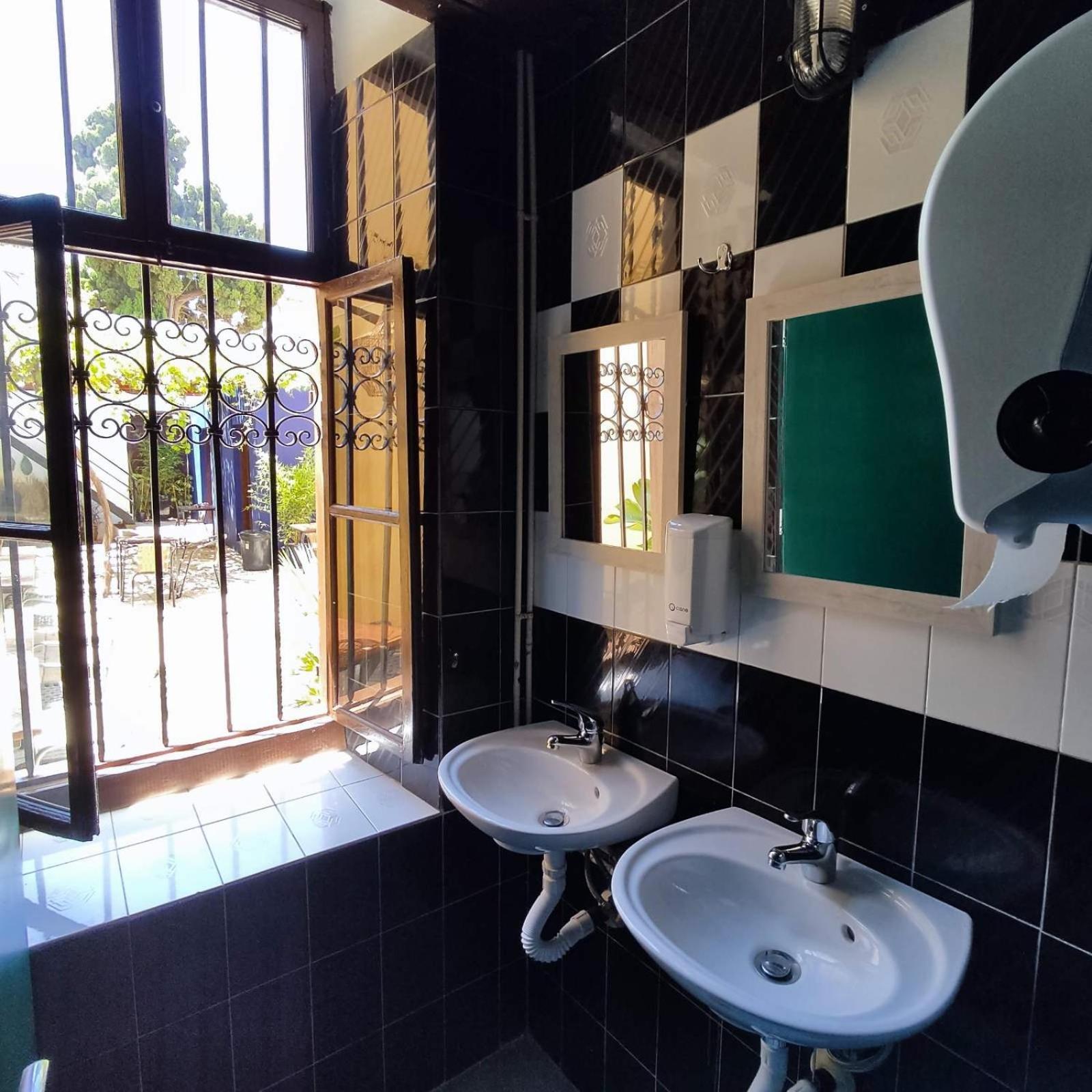 Rhodes Youth Hostel (Adults Only) Rhodes City Room photo